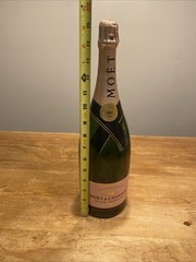 Moet & Chandon Rose Imperial Champagne Dummy Empty Bottle Prop 1.5 L 150 CL