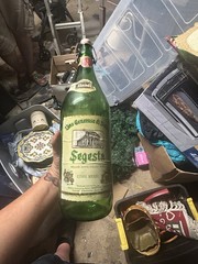 SEGESTA WINE BOTTLE Large 2 quart Antique Emerald Green Glass 15&Prime; High Porcelain