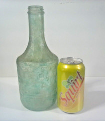 Mogen David Green Satin 1 Qt. Wine Bottle Screw Top No Lid MCM Collectible