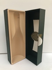 Vintage 1995 Cuvee Dom Perignon Champagne Empty Box & Pamphlet 750ML