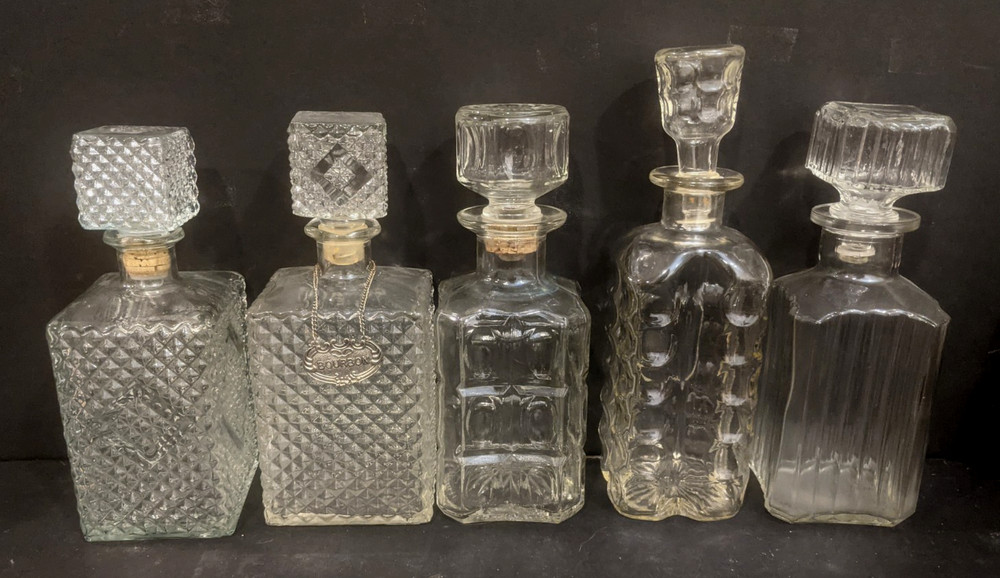 5 Old MCM 1960s Square Clear Glass Bar Liquor Bottles Bourbon Tag