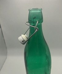 Vintage GLASS WINE BOTTLE Hermetic Lid Green 1L 34 oz. ITALY Rectangular Used
