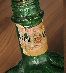 Mid-Century Italian Chianti Grape Bottle | Emerald Green Glass