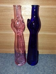 Vtg Riesling Wine Collectible Pair Of Cat Bottles-Cobalt Blue & Pink-Very Clean!