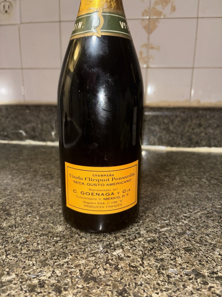 Veuve Clicquot Ponsardin Champagne Reims Empty Wine Bottle Black Gold Foil
