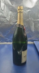 Vintage 3L Moet & Chandon Champagne Bottle 19.5” Tall *EMPTY*