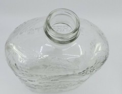 VTG Half Gallon Garretts American Wine CLR Glass Bottle Embossed Grapes 10&Prime; Tall