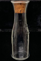 Unique Half Litre Wine Bottle Carafe Decanter With Cork Anchor 25 U.S.A Marked