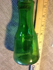 Vtg Green Emerald Glass Wine Cruet Caraf Lamont Vineyards 2/5 pt. 1086178 w/Cork