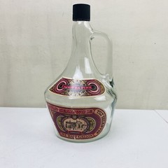 Vintage Gold Seal Wine New York State Burgundy One Half Gallon Tilt Decanter