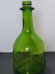 Vintage USA Green Glass 1/2 Gallon Bottle Decanter #810 No lid