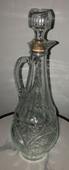 BOTTLE: clear glass, MOGEN DAVID Concord 1979 Wine Decanter w/stopper EMPTY, VTG