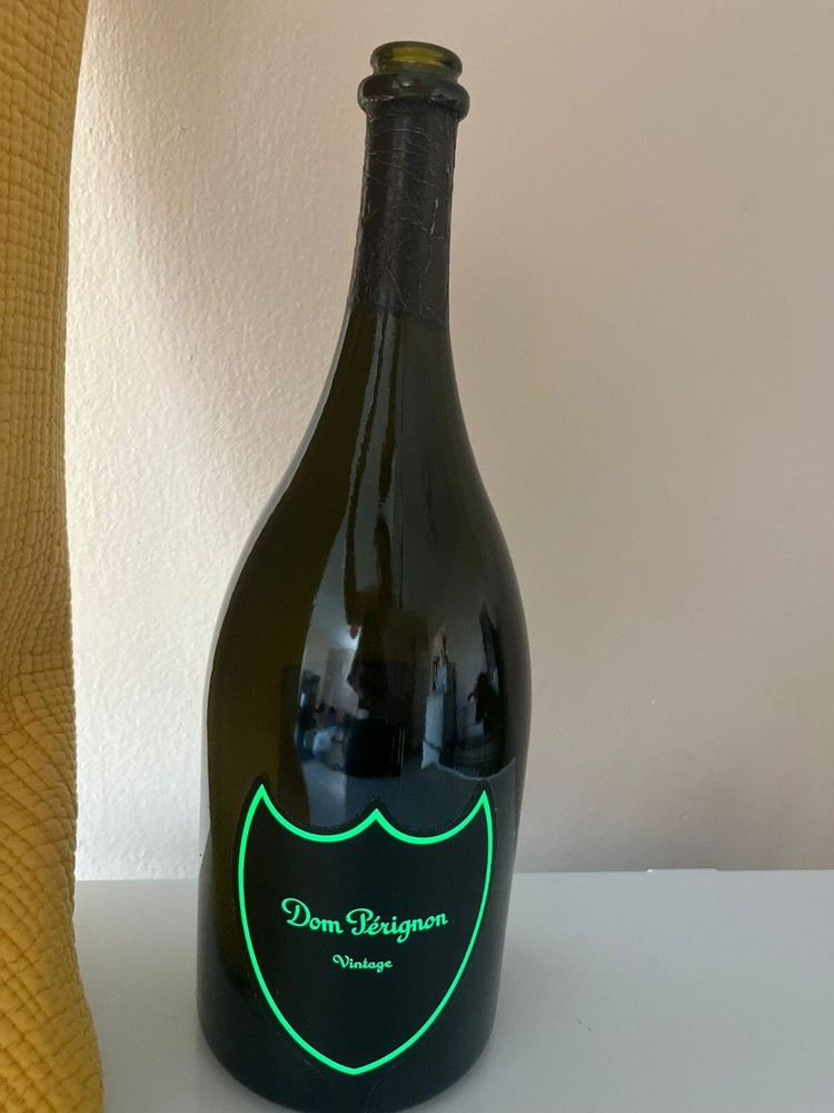 1 EMPTY Bottle Dom Perignon Brut Champagne Light Up 1.5 ML OLD VINTAGE DESIGNE