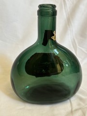 Vintage Mateus Rosé Portugal Green Glass Wine Bottles Set 2 Labels Display