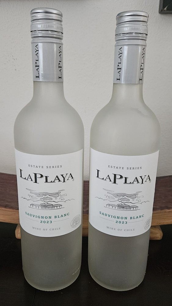 (2) La Playa Sauvignon Blanc 2023 EMPTY Frosted Bottle. Chile