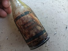 VINTAGE ANTIQUE 1920 PAPER LABLE BOTTLE WINE WHISKEY WAX COVERED OLD BOTTLE
