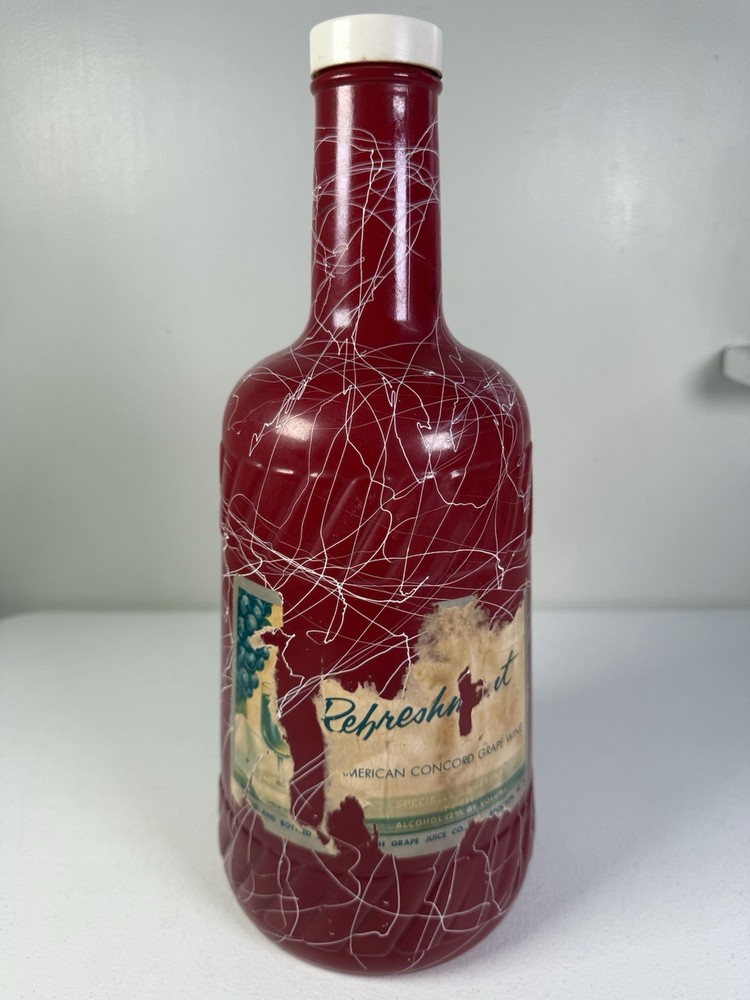 Vintage 1956 Welch’s Refreshment Wine Bottle Drizzled Spaghetti Design Red Glass