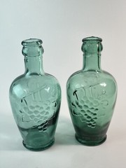 Vtg Cantine Vaselli Orvieto Clear Blue Green Wine Bottle 6&Prime; tall Orvieto