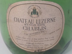 Vintage Chateau Luzerne Mountain White Chablis 4 Liter Glass Wine Jug