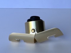 Moet & Chandon Metal Champagne Bottle Fizz Stopper
