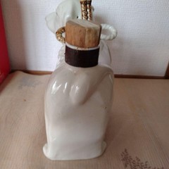Suntory Japanese Zodiac Pottery Empty Bottle with Box A