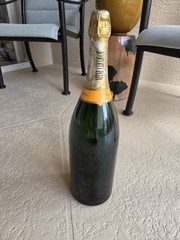 1972 RARE DISPLAY LARGE Veuve Clicquot Champagne Empty 20” SEALED Anniversary