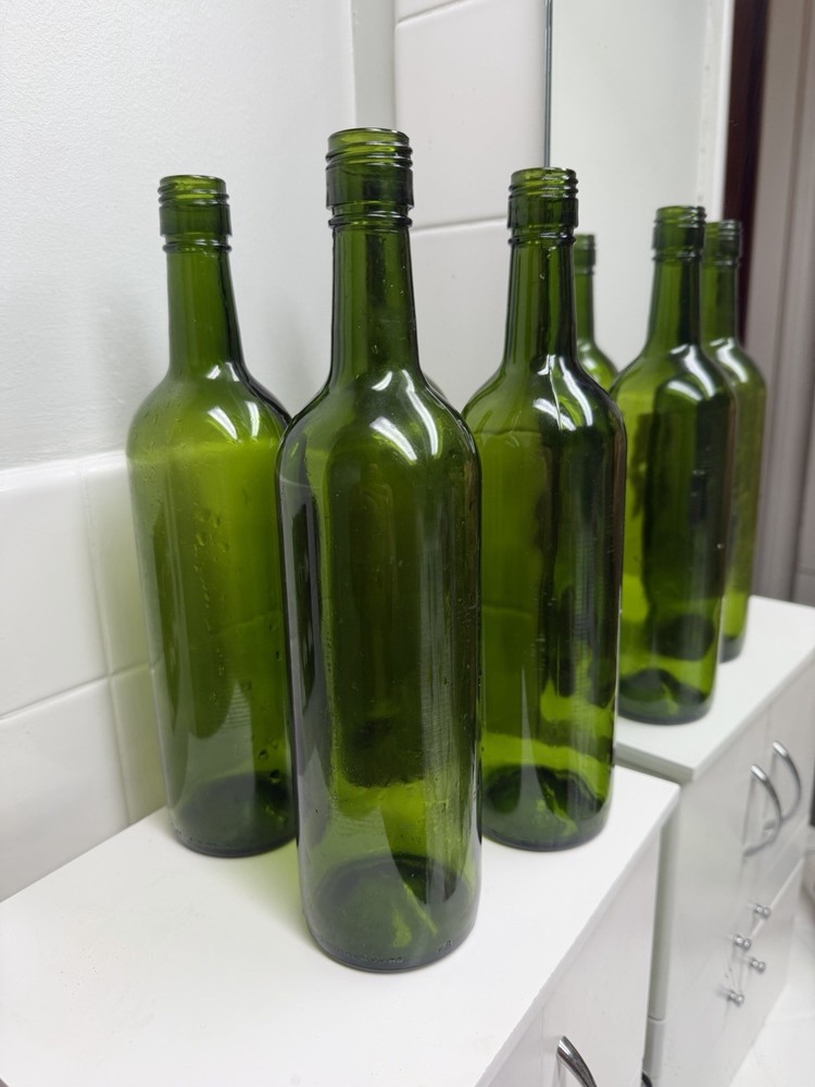 Green Wine Bottles – individually – No Labels Or Decals – 750ml.