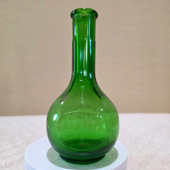 1910&rsquo;s Emerald Green ROYAL MINT SAUCE Antique Bottle 6.25&Prime; H USA Made