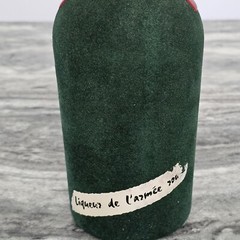 VTG French « Liqueur de L&rsquo;Armee Rouge » Bottle Flock w/ Soldier Wood Head Stopper