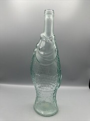 Vintage Italian Cevin Glass Fish Chianti Wine Bottle 75cl 3VEA78 Beach Decor