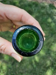 Very Old Huge GREEN MAZZONI WINE BOTTLE ITALIAN GLASS 44 INCHES TALL EUC