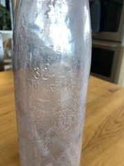 Vtg CARRETT & CO. WINE BOTTLE Pink St Louis No 1835 32 Oz Ounce Purple