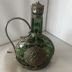 ANTIQUE 9.5” FILIGREE Wrapped Emerald GREEN GLASS Decanter