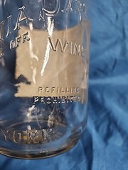 RARE Vtg Pre-prohibition Garrett & Co. Inc. Virginia Dare 14¾ » Tall Wine bottle