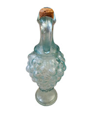 PINORD GLASS GRAPE CLUSTER LT GREEN STURDY BOTTLE 11.5&Prime; TALL