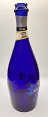 VTG WINE BOTTLE RISATA MOSCATO 25.4 Oz BLUE GLASS