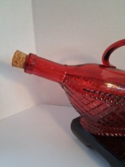 VTG! 1960&rsquo;s Crimson Red Glass »Wine Bottle In A Basket » Figure; « La Mediterranea »