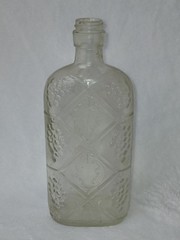 Vintage Frisco Wine Co St Louis MO Embossed Grape Vine Glass Bottle One Pint 438