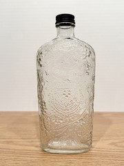 Vintage GARRETT&rsquo;S AMERICAN WINES 4/5 Pint Bottle – Very Good Condition
