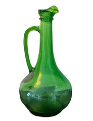 Vintage Wine World 1976 Green Glass Decanter Bottle 1.5 Litre Long Neck Handle