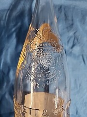 RARE Vtg Pre-prohibition Garrett & Co. Inc. Virginia Dare 14¾ » Tall Wine bottle