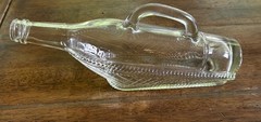 Vintage London Winery Ltd. 1966 Glass Decanter – « Bottle in a Basket » Handle