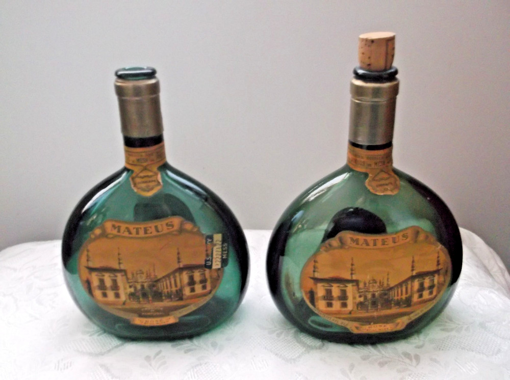 Pair of Vintage Mateus Rose Still Wine 1PT/9 FL OZ. Sogrape of Portugal EMPTY