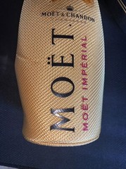 Vintage Moët & Chandon Brut Imperial Diamand Suit Very Rare.
