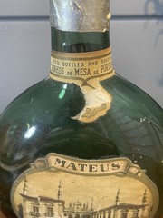 Vintage Green Mateus Rose Portugal Sogrape Still Empty Wine Bottle 1 PT 9 FL OZS