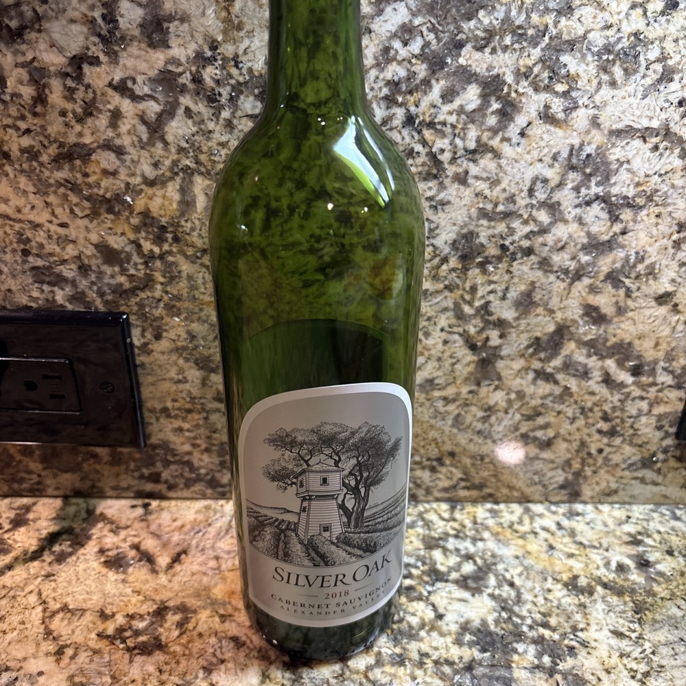 Silver Oak Alexander Valley 2018 Wine Bottle EMPTY Unrinsed