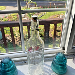 Vintage Le VIN French Wine Bottle Art-Nouveau Porcelain /Rubber Swing Stopper