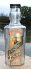 ANTQIUE ORIGINAL “ MANY BLANC “ ROCK- RYE PAPER LABEL LIQUOR EMPTY BOTTLE !!