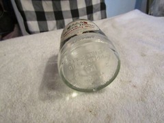 Vintage Mogen David Pint Blackberry Wine Glass Bottle Kosher Passover Star David