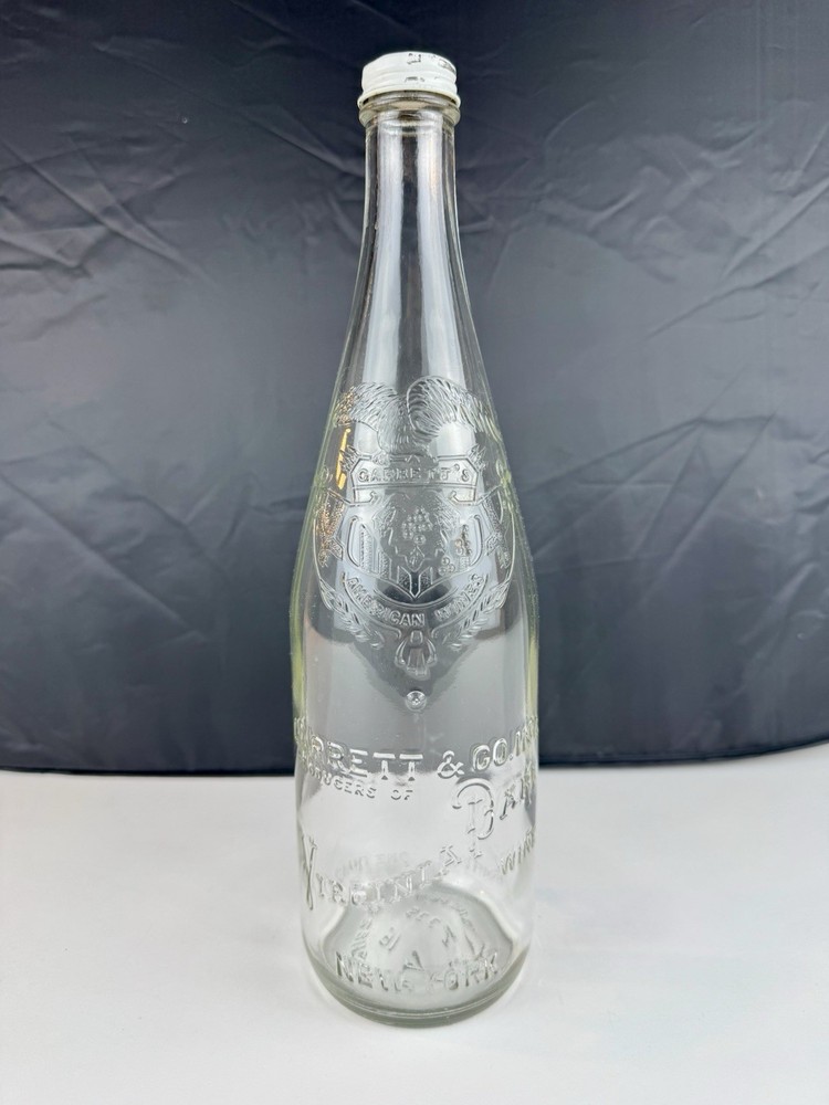 Vintage Garrett & Co Virginia Dare Wine Bottle 1 Quart Embossed Eagle New York